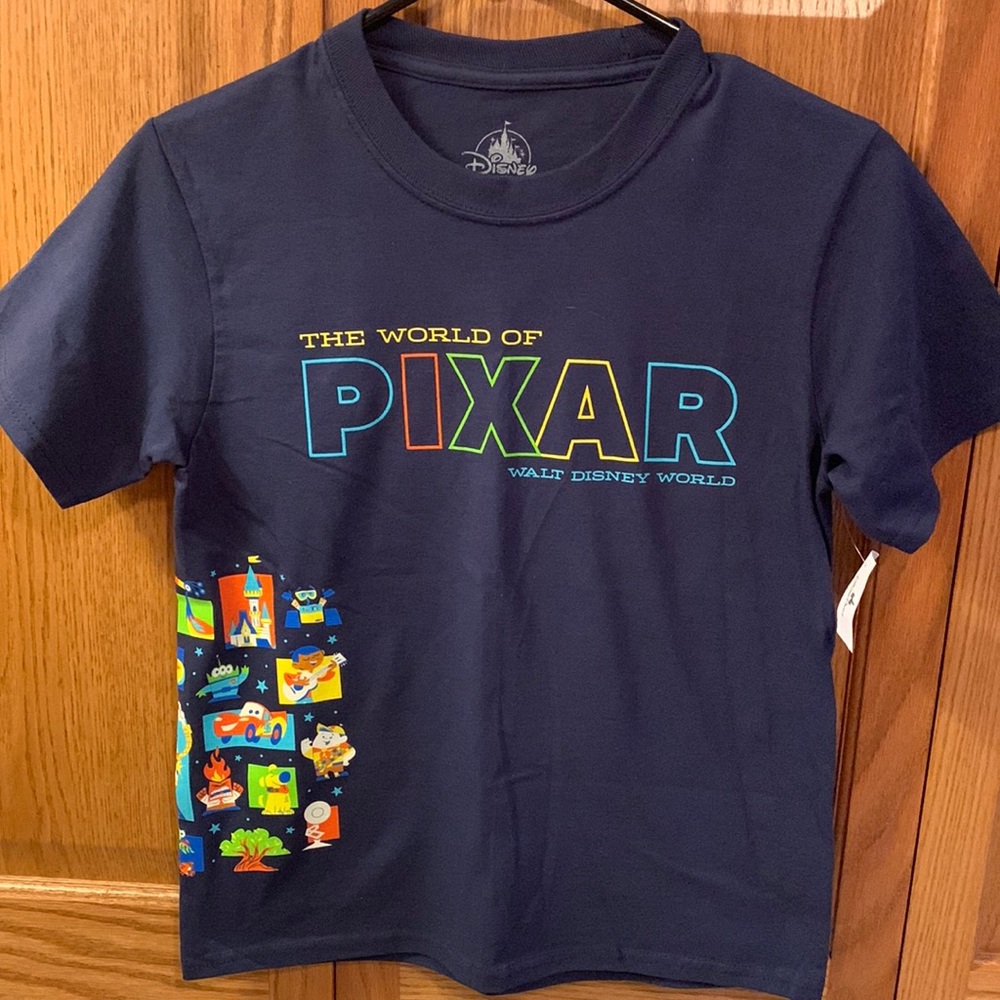 NWT Disney Pixar Boys T-shirt Size M (7/8)